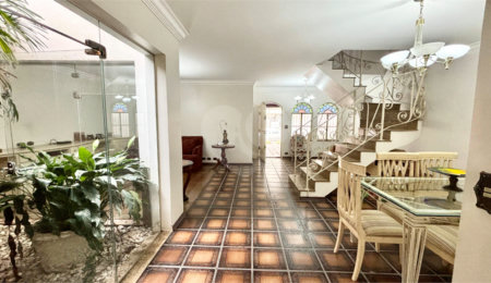 Casa à venda com 5 quartos, sendo 2 suítes,  em Vila Formosa, São Paulo, SP