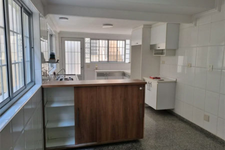 Sobrado à venda com 3 quartos, sendo 1 suíte,  em Jardim Bonfiglioli, São Paulo, SP