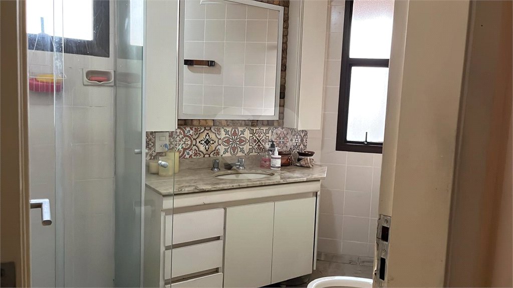 Apartamento à venda com 3 quartos, sendo 2 suítes, em Perdizes, São Paulo, SP