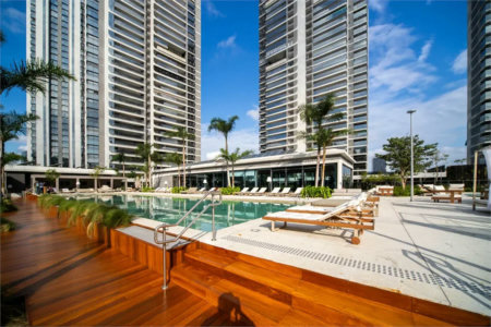 Apartamento à venda com 3 suítes em Jardim Morumbi, São Paulo, SP