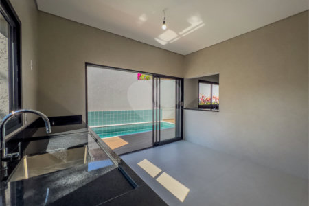 Casa à venda com 3 suítes em Jardim Paulista, Atibaia, SP