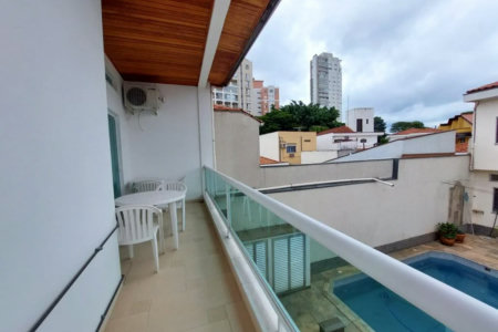 Sobrado à venda ou para alugar com 5 suítes em Bela Aliança, São Paulo, SP
