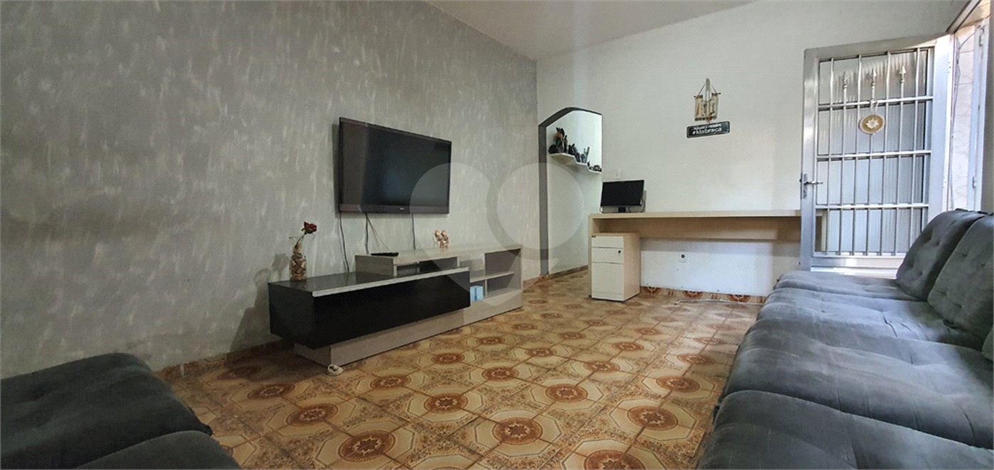 Sobrado à venda com 2 quartos em Jardim Bela Vista, Guarulhos, SP