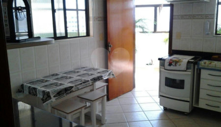 Apartamento à venda com 3 quartos, sendo 2 suítes,  em Vila Tupi, Praia Grande, SP