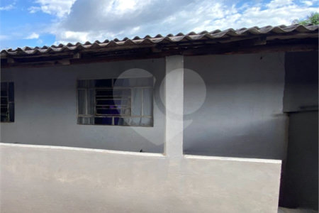 Casa à venda com 3 quartos em Vila Aquidabam, Ponta Porã, MS