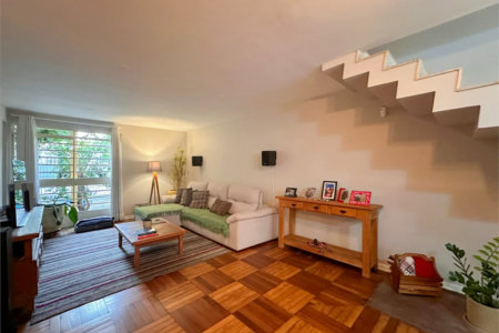 Casa à venda com 3 quartos, sendo 1 suíte, no condomínio Barão do Triunfo, São Paulo - SP