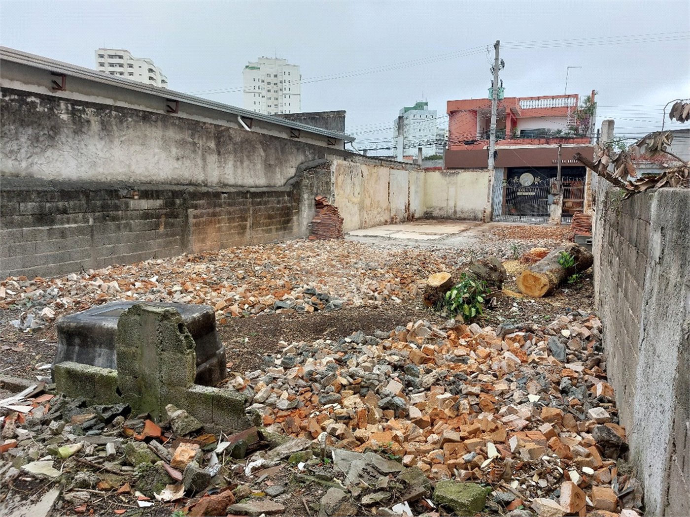 Terreno à venda em Vila Costa, Suzano, SP