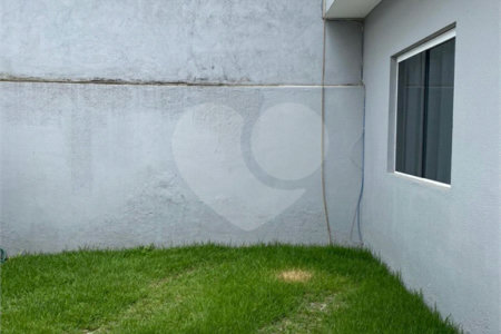 Casa à venda com 3 quartos, sendo 1 suíte, em Jardim Márcia, Suzano, SP