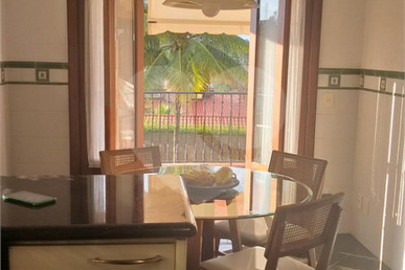 Casa à venda com 5 quartos, sendo 2 suítes, no condomínio Vinhas da Vista Alegre - Lado Sede, Vinhedo - SP