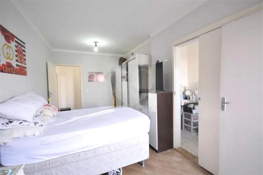 Casa à venda com 2 suítes no condomínio Cachoeira, São Paulo - SP