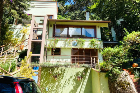 Casa à venda com 4 quartos, sendo 3 suítes, em Residencial Parque Itapetinga, Atibaia, SP
