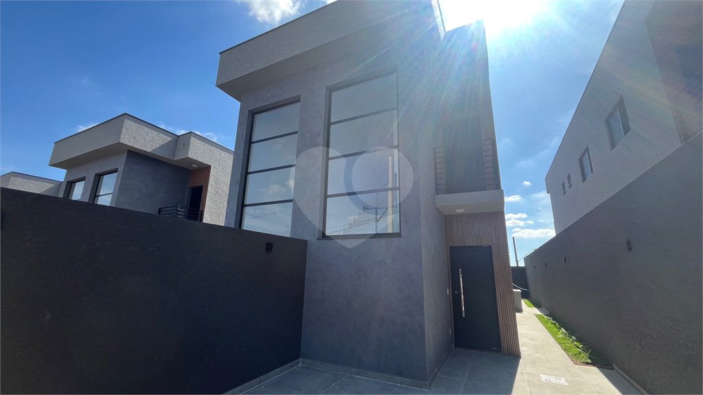 Sobrado para alugar com 3 quartos, sendo 1 suíte, em Vila Petrópolis, Atibaia, SP