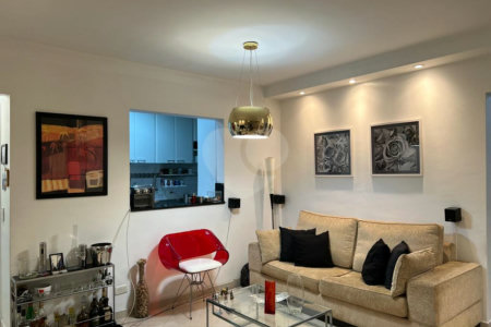 Apartamento à venda com 3 quartos, sendo 1 suíte, em Jardim Caboré, São Paulo, SP