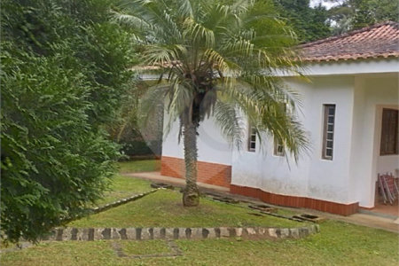 Chácara à venda com 3 quartos, sendo 2 suítes,  no Centro (canguera), São Roque, SP