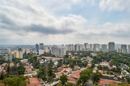 Cobertura à venda ou para alugar com 5 quartos, sendo 2 suítes, em Alto da Boa Vista, São Paulo, SP