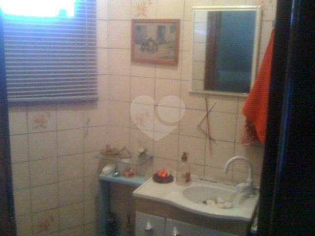 Sobrado à venda com 4 quartos, sendo 1 suíte,  em Jardim Peri, São Paulo, SP