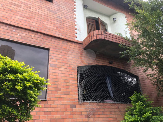 Sobrado à venda com 5 quartos, sendo 2 suítes,  em Vila Maria Alta, São Paulo, SP