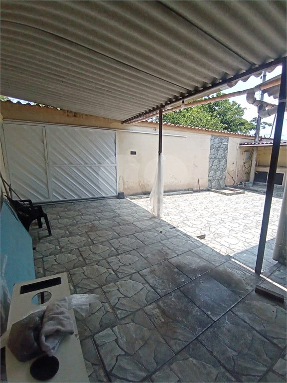 Casa Térrea à venda com 5 quartos em Santa Cruz, Rio de Janeiro, RJ