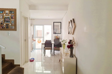 Casa à venda com 2 suítes no condomínio Residencial Américo de Figueiredo, Sorocaba - SP