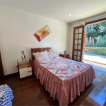 Casa à venda com 4 suítes no condomínio Quinta do Lago, Petrópolis - RJ