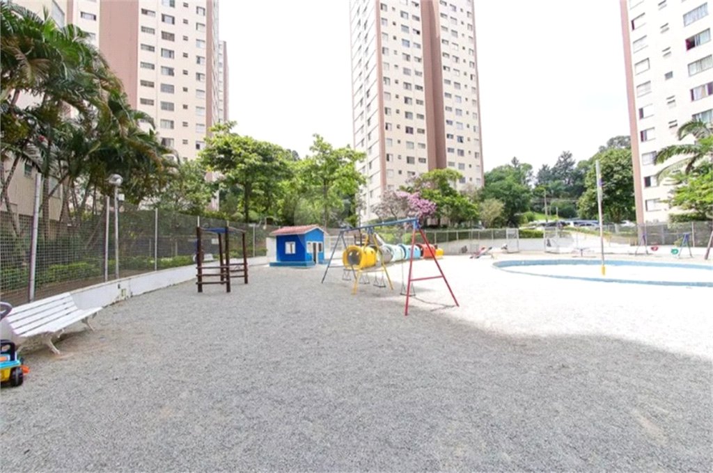 Apartamento à venda com 2 quartos em Jardim Peri, São Paulo, SP
