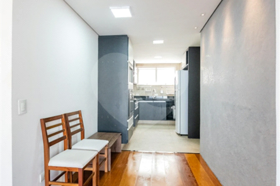 Apartamento à venda com 3 quartos, sendo 1 suíte, em Paraíso, São Paulo, SP