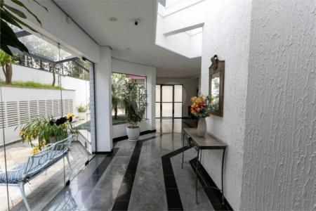 Apartamento à venda com 3 quartos, sendo 2 suítes, em Cidade Monções, São Paulo, SP