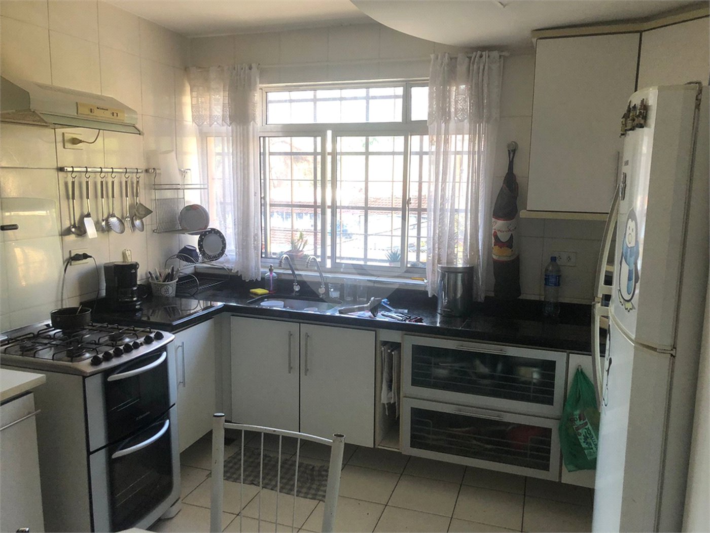 Sobrado à venda com 4 quartos, sendo 1 suíte, em Sumaré, São Paulo, SP