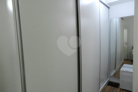 Apartamento à venda com 2 quartos, sendo 1 suíte, em Alto da Boa Vista, São Paulo, SP