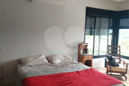 Casa à venda com 3 quartos, sendo 2 suítes, no condomínio Ibiaram 1, Itupeva - SP