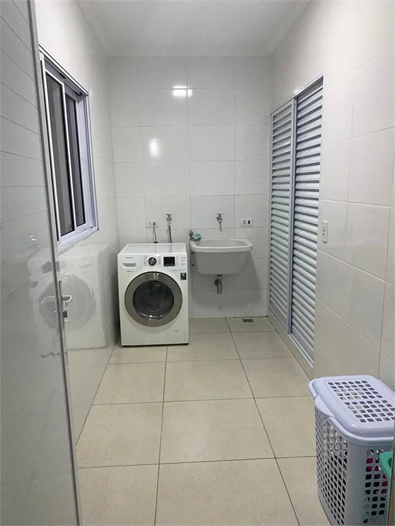 Sobrado à venda com 2 quartos, sendo 1 suíte, em Jardim Nova Germania, São Paulo, SP