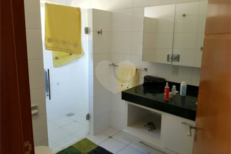Casa à venda com 5 suítes em Chácara Malota, Jundiaí, SP