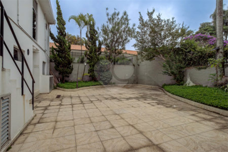 Sobrado à venda ou para alugar com 1 quarto em Chácara Santo Antônio (zona Sul), São Paulo, SP