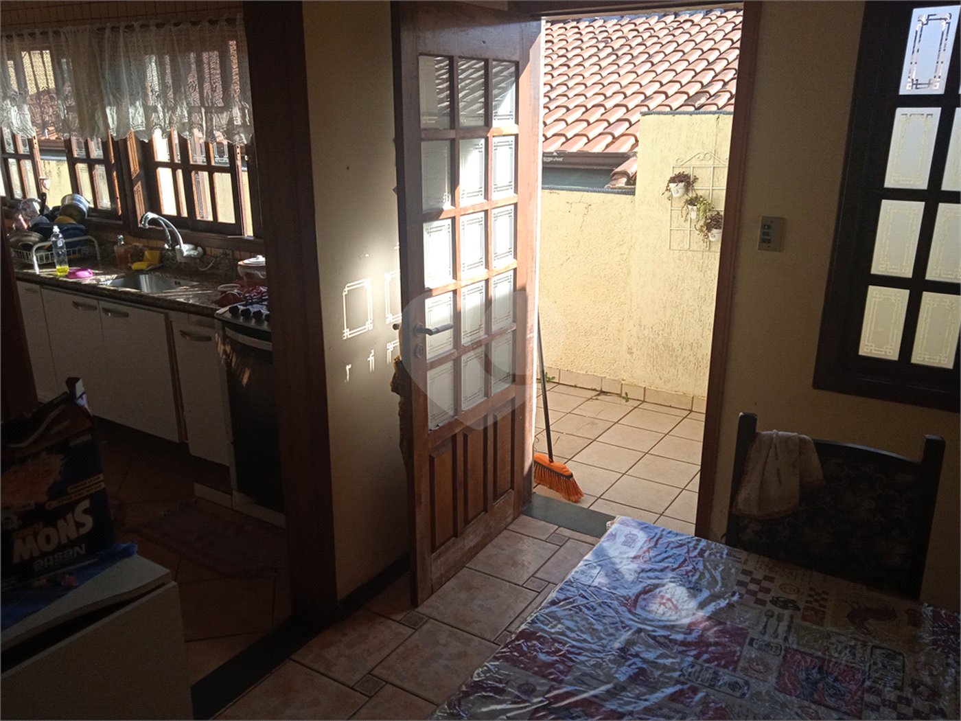 Casa à venda com 8 quartos, sendo 3 suítes, em Jardim Terceiro Centenário, Atibaia, SP