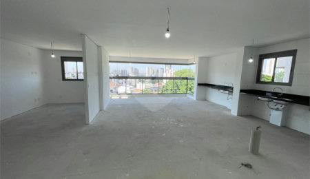 Apartamento à venda com 3 suítes em Jardim Bebedouro, Guarulhos, SP