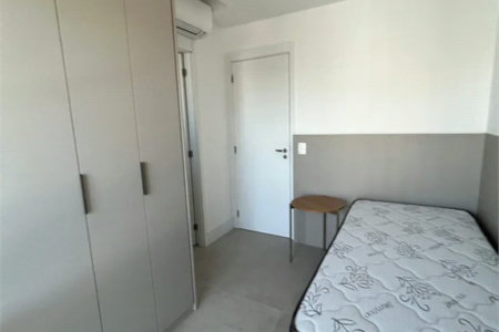 Apartamento à venda com 3 suítes em Santo Amaro, São Paulo, SP