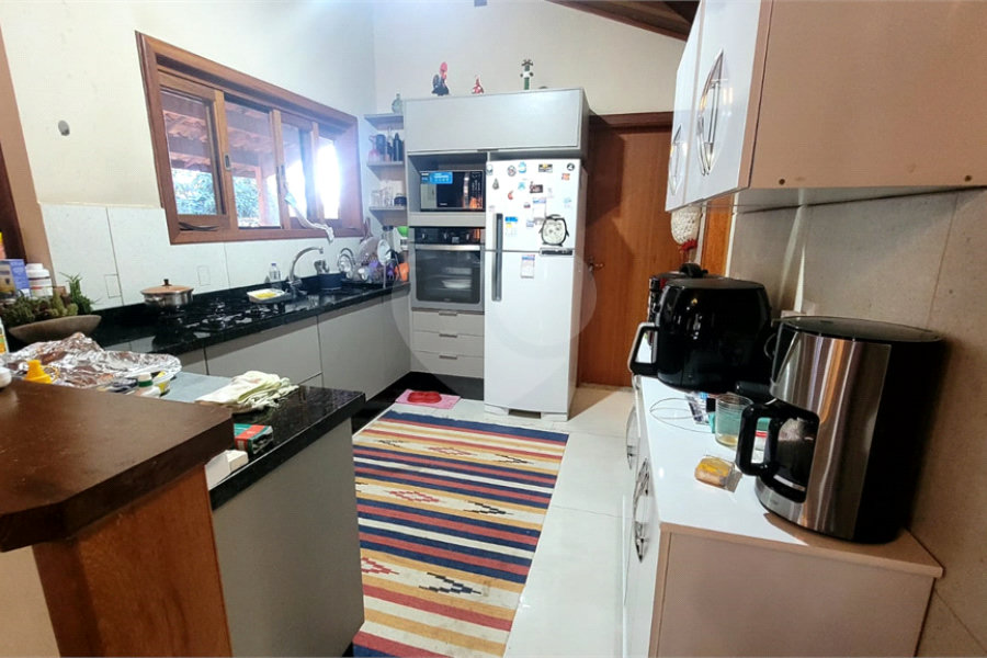 Casa à venda com 2 quartos, sendo 1 suíte,  no condomínio Sausalito, Mairiporã - SP