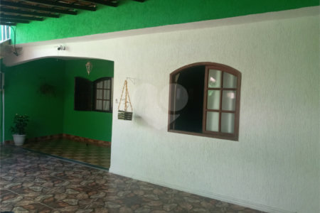 Casa à venda com 3 quartos em Campo Grande, Rio de Janeiro, RJ