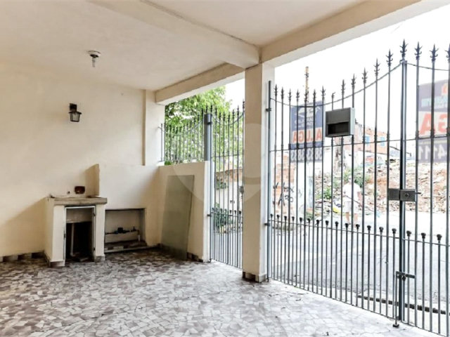 Sobrado à venda com 4 quartos, sendo 1 suíte,  em Vila Medeiros, São Paulo, SP
