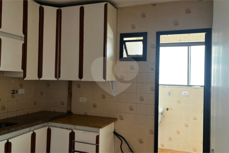 Apartamento à venda com 3 quartos em Saúde, São Paulo, SP