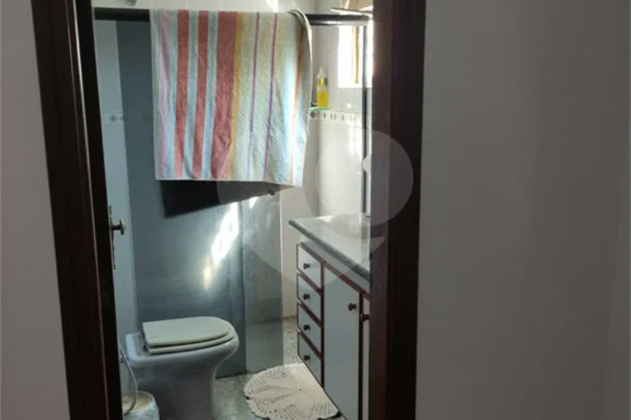 CASA À VENDA COM 3 SUITES CHACARA NAZARETH CENTRO PIRACICABA