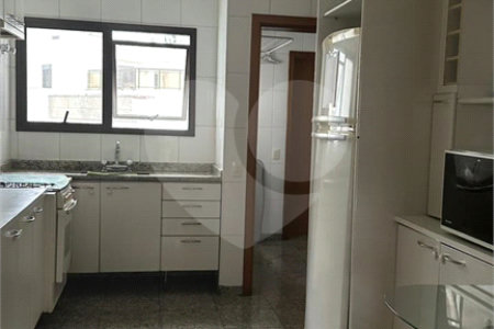Apartamento à venda com 3 quartos, sendo 1 suíte, em Jardim Anália Franco, São Paulo, SP