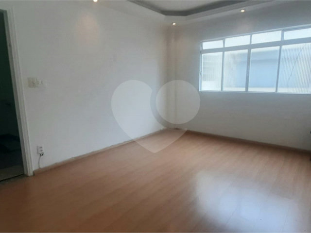 Apartamento à venda com 2 quartos em Vila Albertina, São Paulo, SP
