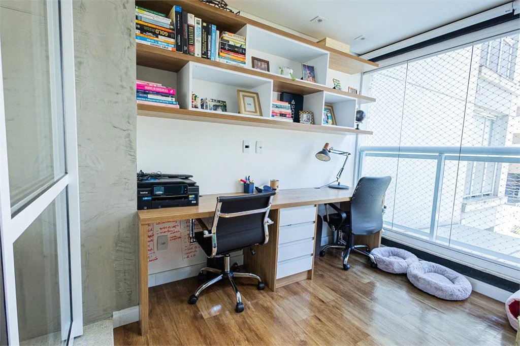 Apartamento à venda com 2 quartos, sendo 1 suíte,  em Pinheiros, São Paulo, SP