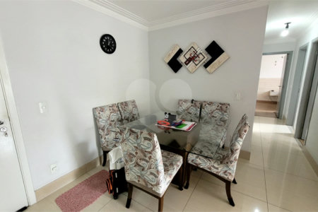 Apartamento à venda com 3 quartos, sendo 1 suíte, no Centro, Osasco, SP