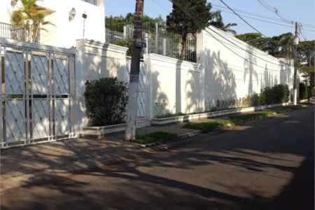 Casa à venda ou para alugar com 5 suítes em Jardim Leonor, São Paulo, SP