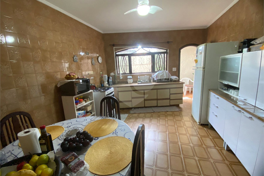 Sobrado à venda com 3 quartos, sendo 1 suíte, em Palmas do Tremembé, São Paulo, SP