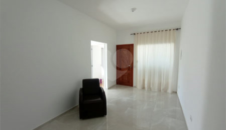 Casa à venda com 3 quartos, sendo 1 suíte, em Residencial Lago dos Ipês, Itapetininga, SP