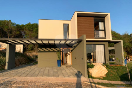Casa à venda com 4 suítes no condomínio La Reserva Ii, Atibaia - SP