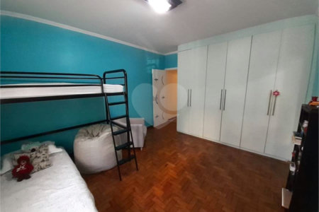 Sobrado à venda com 3 quartos em Santana, São Paulo, SP